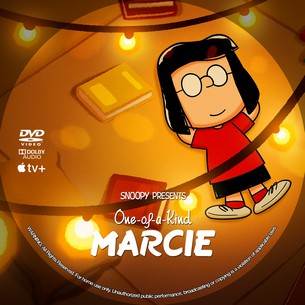 Snoopy Presents One of a Kind Marcie 20023